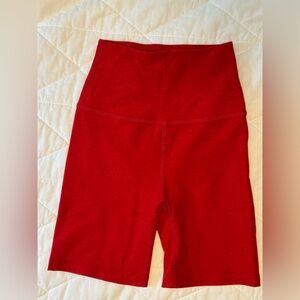 Beyond Yoga red spacedye bike shorts size small
